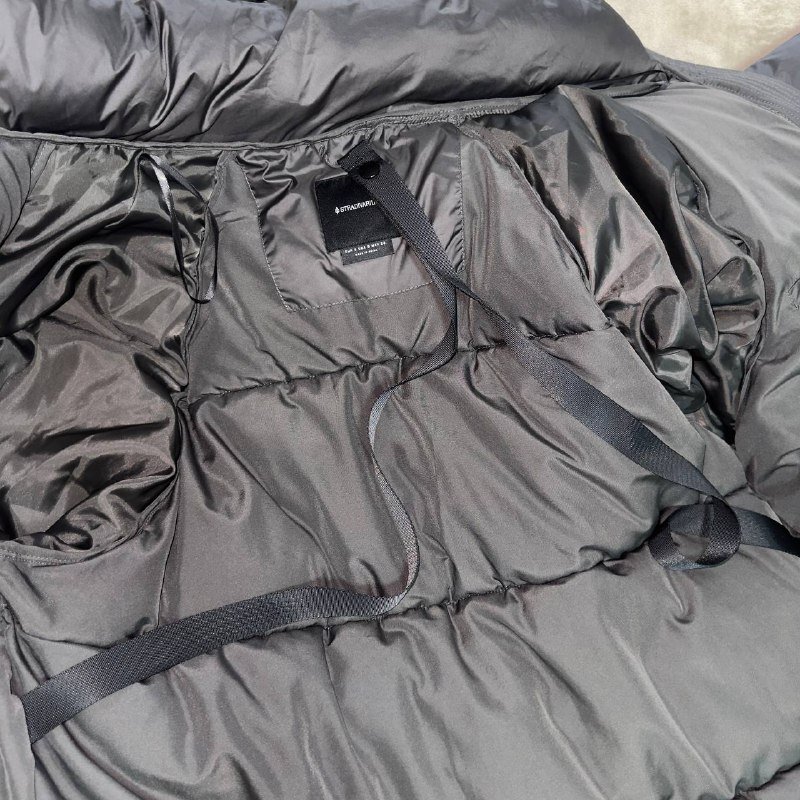 Пуховик Stradivarius женский зимний графитовый размер S oversize 4