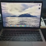 MacBook Pro 13 2017 1
