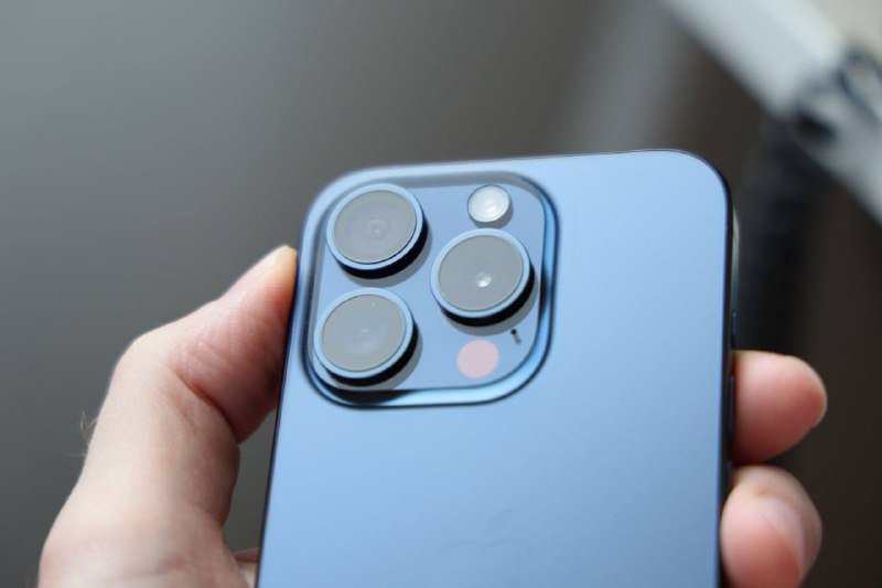 iPhone 15 Pro 128 ГБ 3