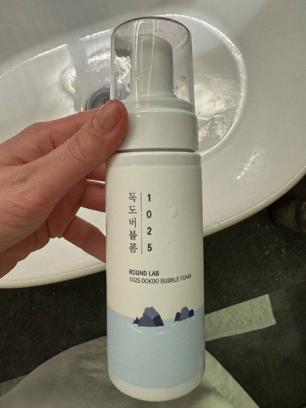 Пенка для лица Round Lab 1025 Dokdo Bubble Foam