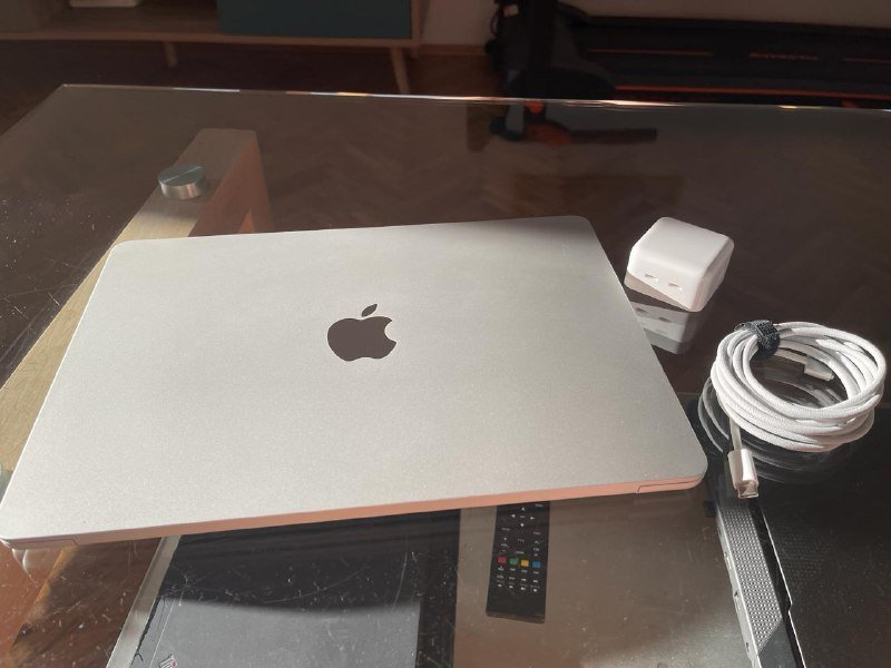 Macbook Air M2 2022 Silver 24GB 1TB