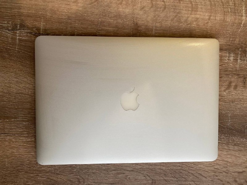 MacBook Pro 15 2013, офисный стул 3