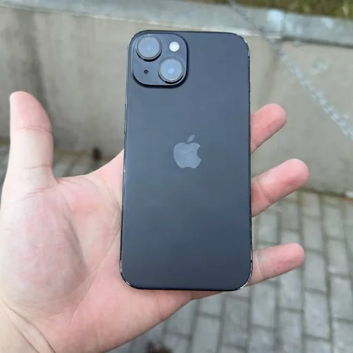 iPhone 15
