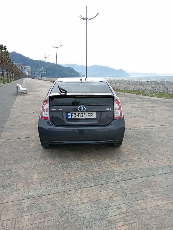 Toyota Prius 30 2014 4