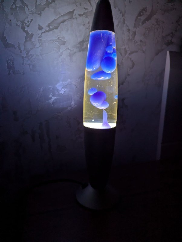 Синяя лавовая лампа 2