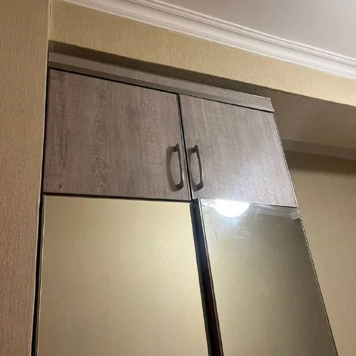 Шкаф