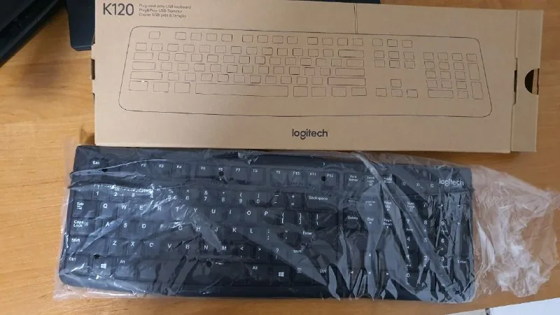Клавиатура Logitech K120