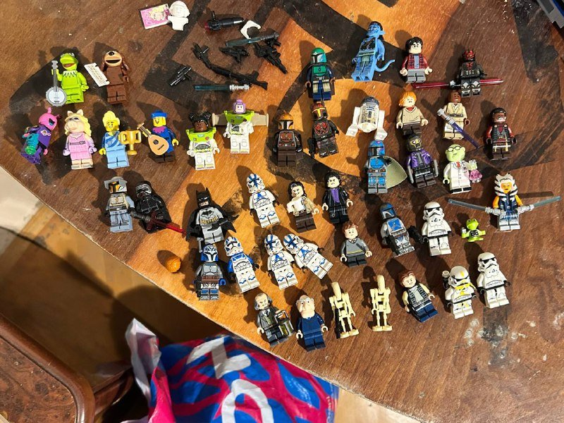 Коллекционный лего с постройками и минифигурками 2