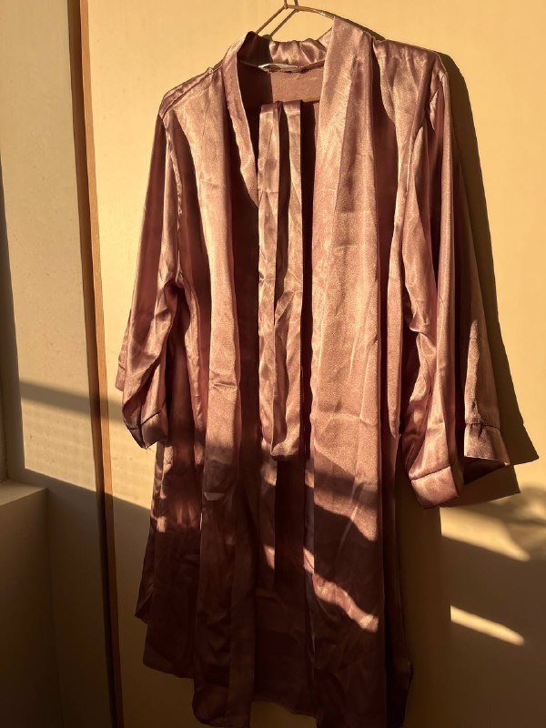 Халат, джемпер, топ, черный топ, костюм, брюки, белое платье