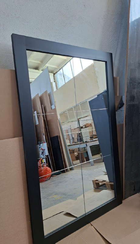 Зеркало с рамой из МДФ 181см × 118,5см черный матовый