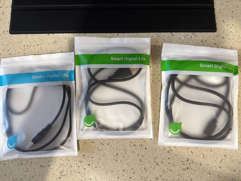 Портативный монитор 16.1 дюйма с аксессуарами 5