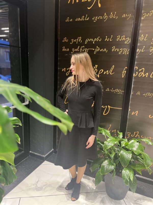 Чёрное вечернее платье размер 42 3