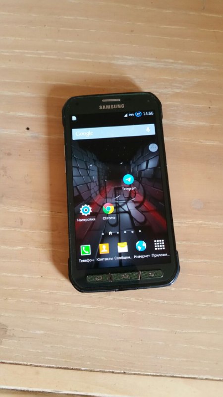 Samsung S5 Active, ноутбук Dell Latitude 5490, мото-шлем