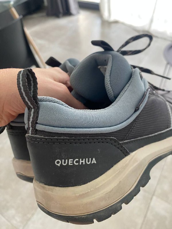 Платье для тенниса, кроссовки для хайкинга 3