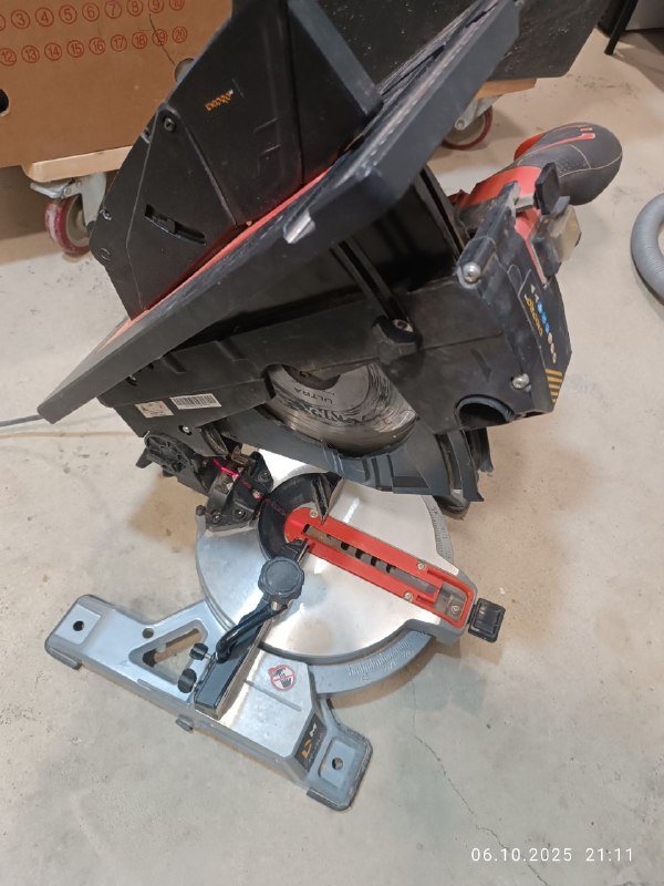 Комбинированная торцовочная пила Dnipro-M SC-25LD 6