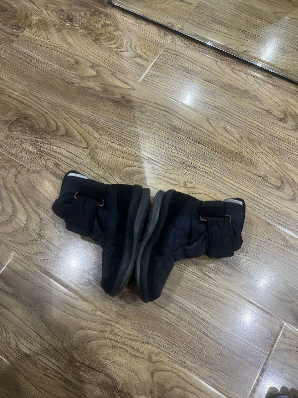 Детские сапожки, перчатки и варежки