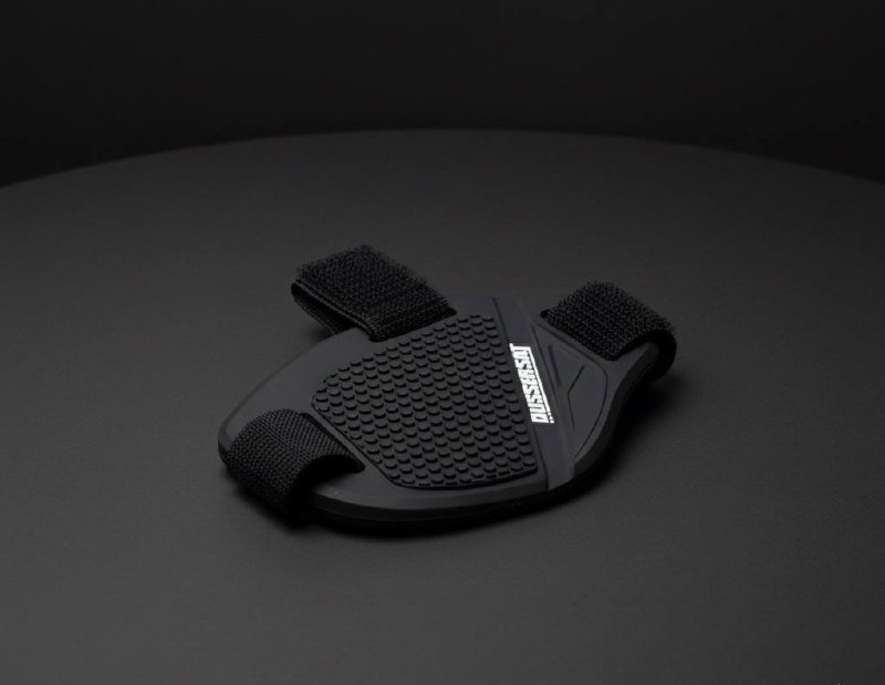 Ручки для мотоцикла, цепной очиститель, термобелье, держатели и брелоки Honda 7