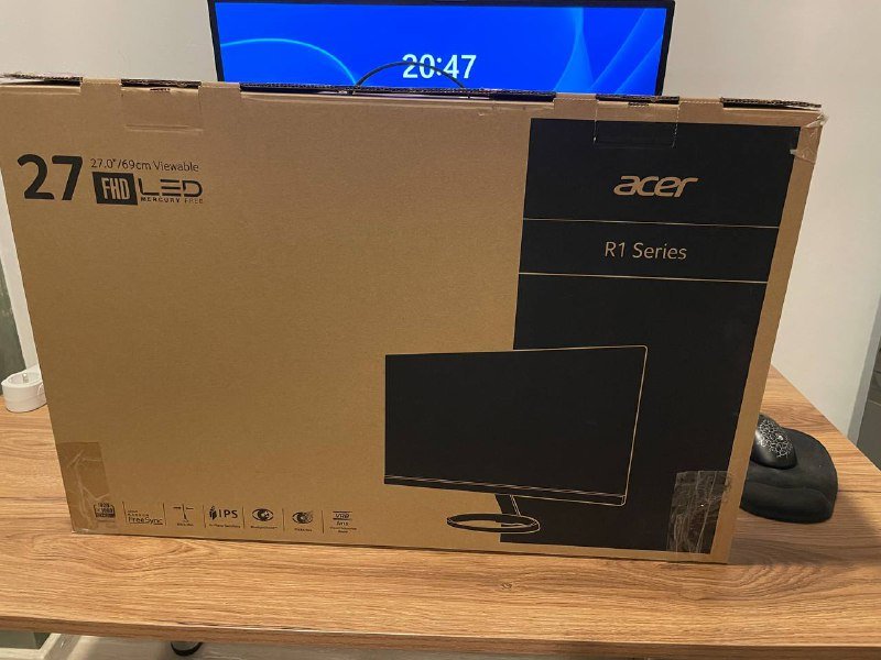 Компьютерный стол, монитор acer R1 27’ FHD 2