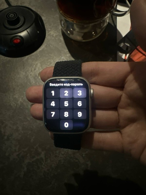 AirPods Pro 1, Apple Watch 7 41mm, accessories 7