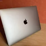 PlayStation 4 Pro, MacBook Pro 13" M2, MacBook Pro 13" A1989 4