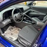 Hyundai Elantra SEL 2022 3