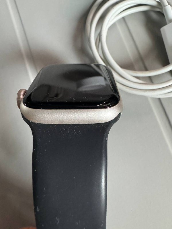 iPhone 15 Pro Max 256GB, Apple Watch SE 2 7