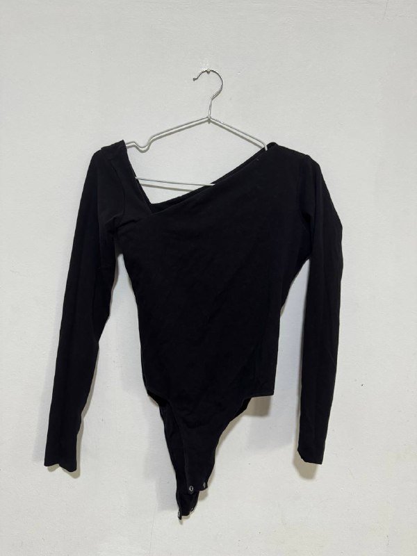 Платье с корсетными завязками, платье Зара, асимметричное боди, пальто Зара 3