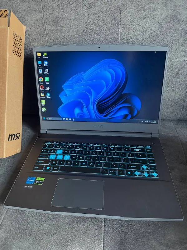 Игровой ноутбук MSI Thin 15 1
