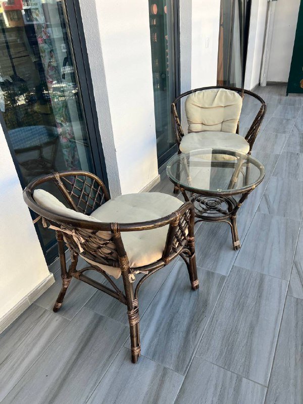 Комплект уличной мебели из двух кресел и стола 2