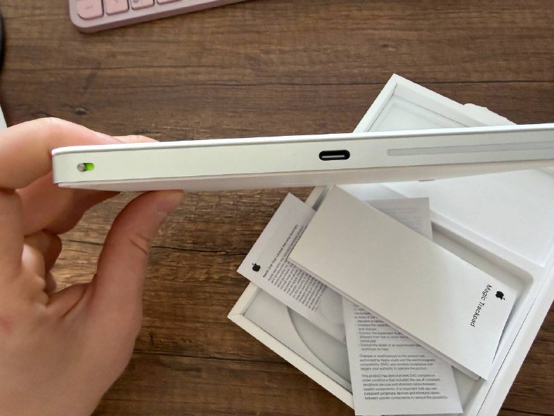 Apple Magic Trackpad 3