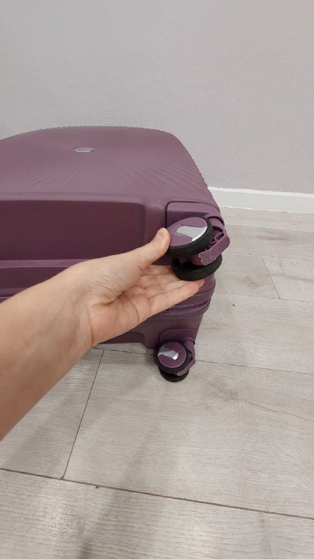 Чемодан на колёсах Francesco Molinary фиолетовый 98.5 л 3