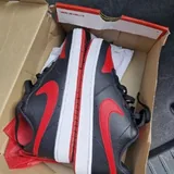 Nike кроссовки 1