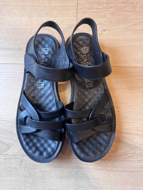 Босоножки летние из натуральной кожи Baden antistress 39 размер