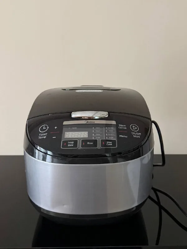 Мультиварка Midea 1