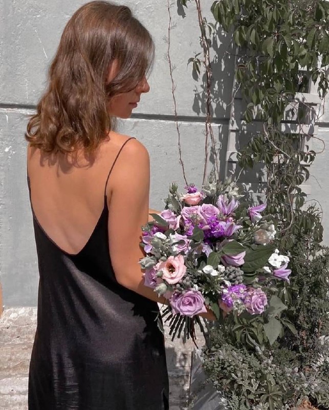 Вечернее платье комбинация с открытой спиной 2