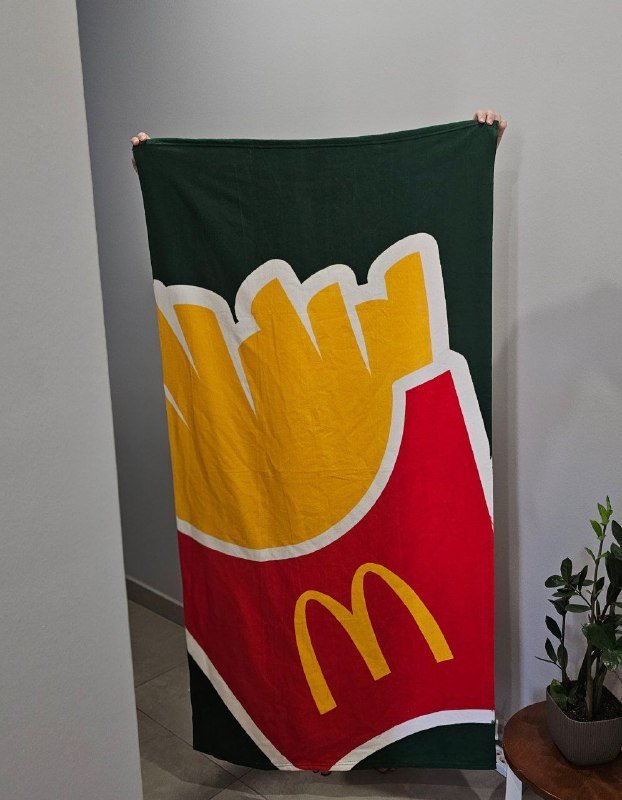 пляжные полотенца McDonald's лимитированная коллекция