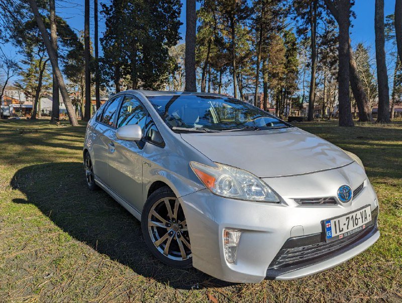 Toyota Prius 2013 5