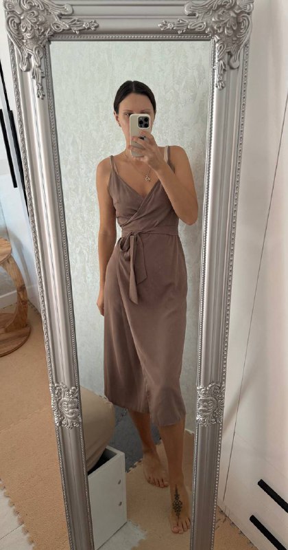 Брюки Zara, блузка зеленая, топ белый, платье на запах 10