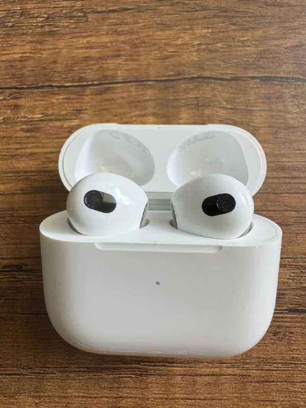 AirPods 3 1