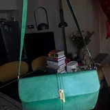 Винтажная кожаная сумка Dior 4