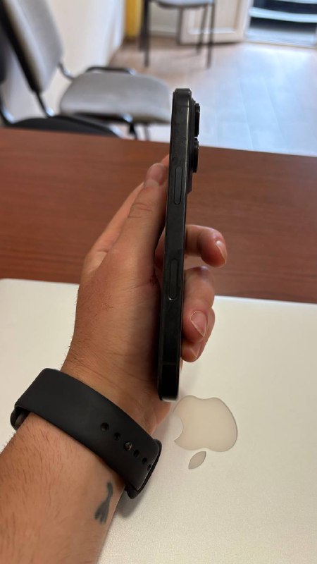 iPhone 16 Pro 128GB 8