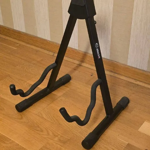 Стойка для гитары Adam Hall SGS103