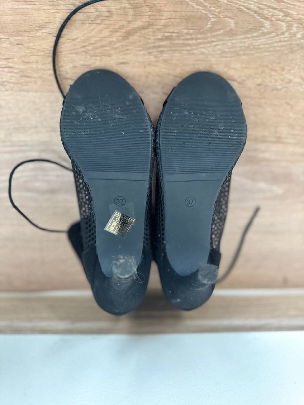 женские туфли размер 37-37,5 2