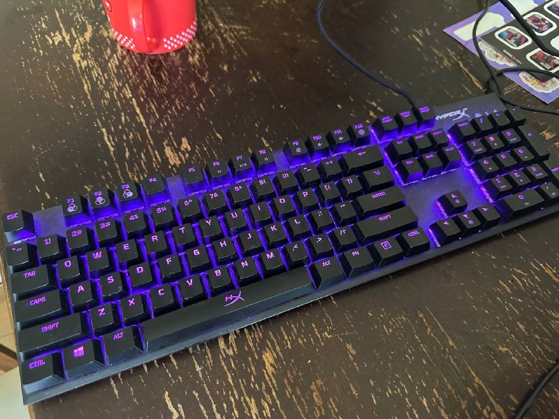 Механическая игровая клавиатура HyperX Alloy FPS RGB