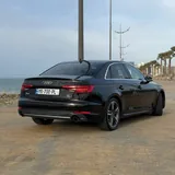 Audi A4 2.0T quattro S-line 4