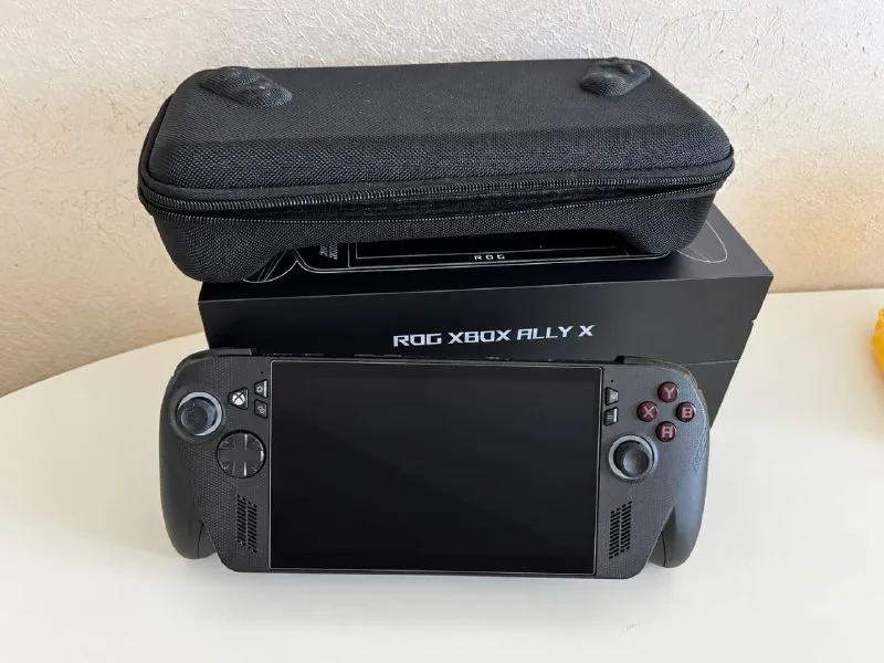 ROG Xbox Ally X портативная игровая консоль 1