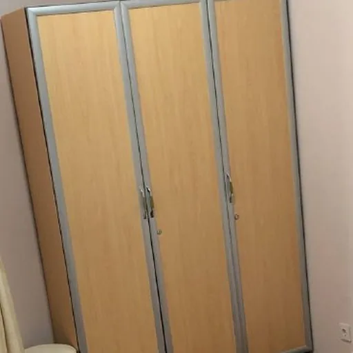 Шкаф