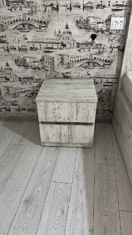 Кровать большая с матрасом и тумбами 2