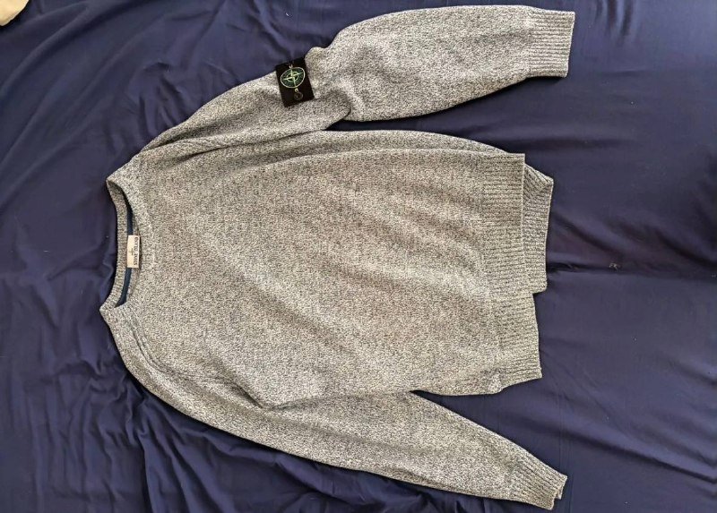 Серый свитер L/XL