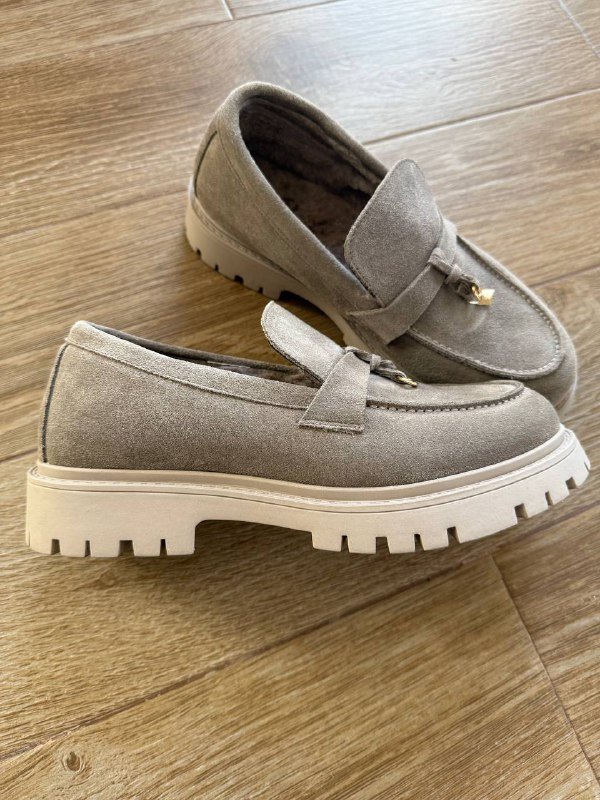 Женские лоферы из натуральной замши цвета капучино размер 40 2